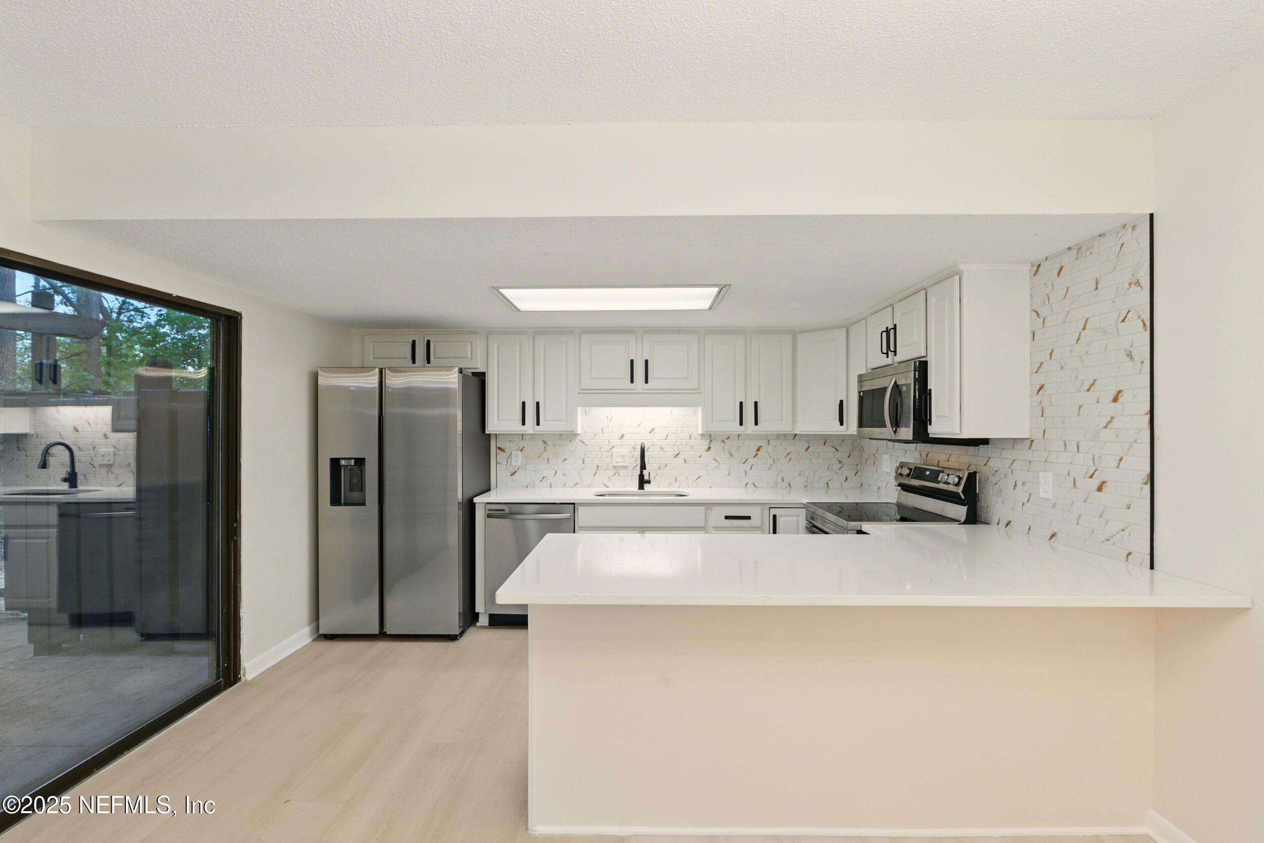 10341 Big Tree Terrace Jacksonville, FL 32257 - Photo 10 of 39 13_homeprimemedia-13