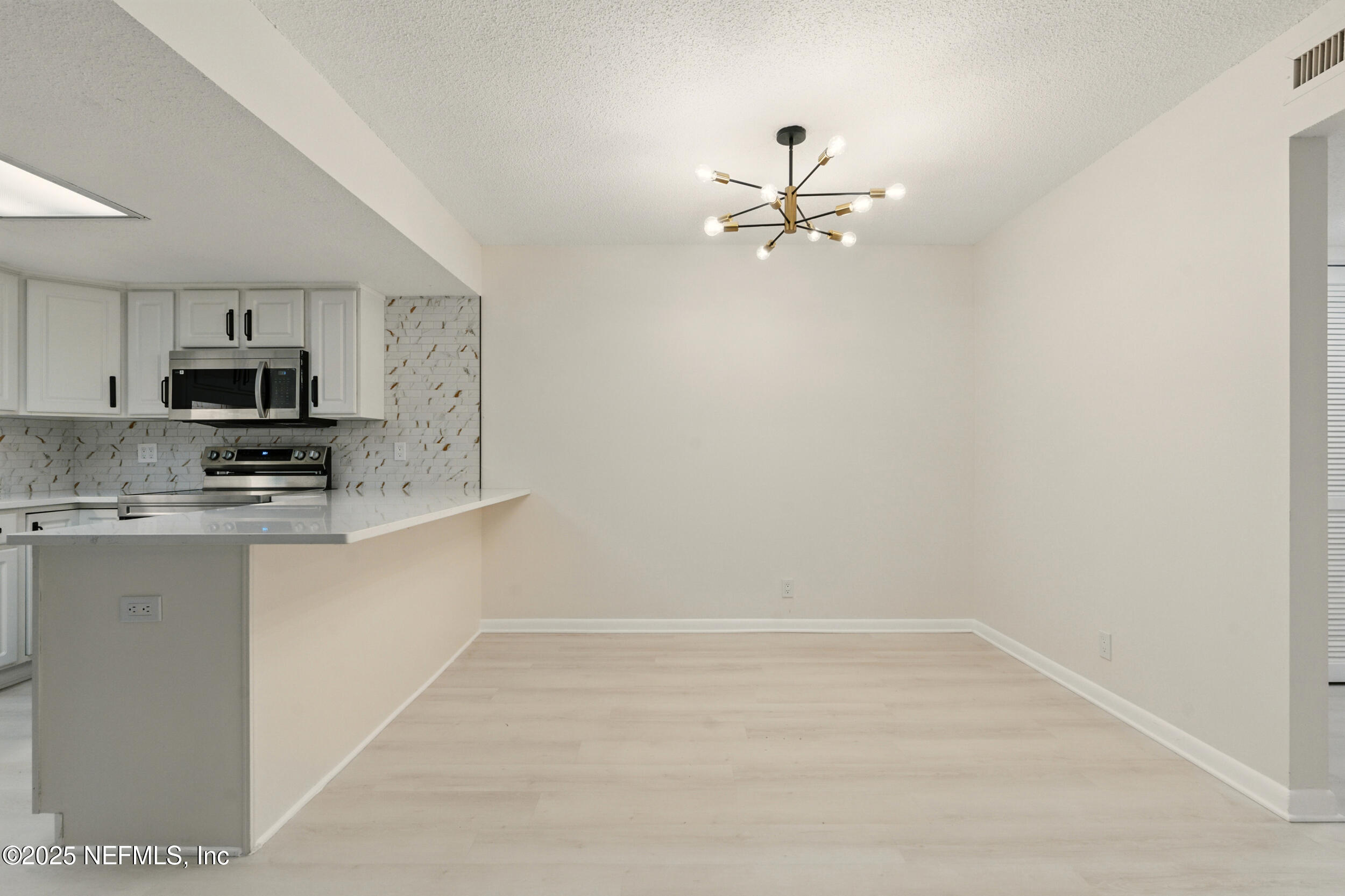 10341 Big Tree Terrace Jacksonville, FL 32257 - Photo 11 of 39 17_homeprimemedia-17