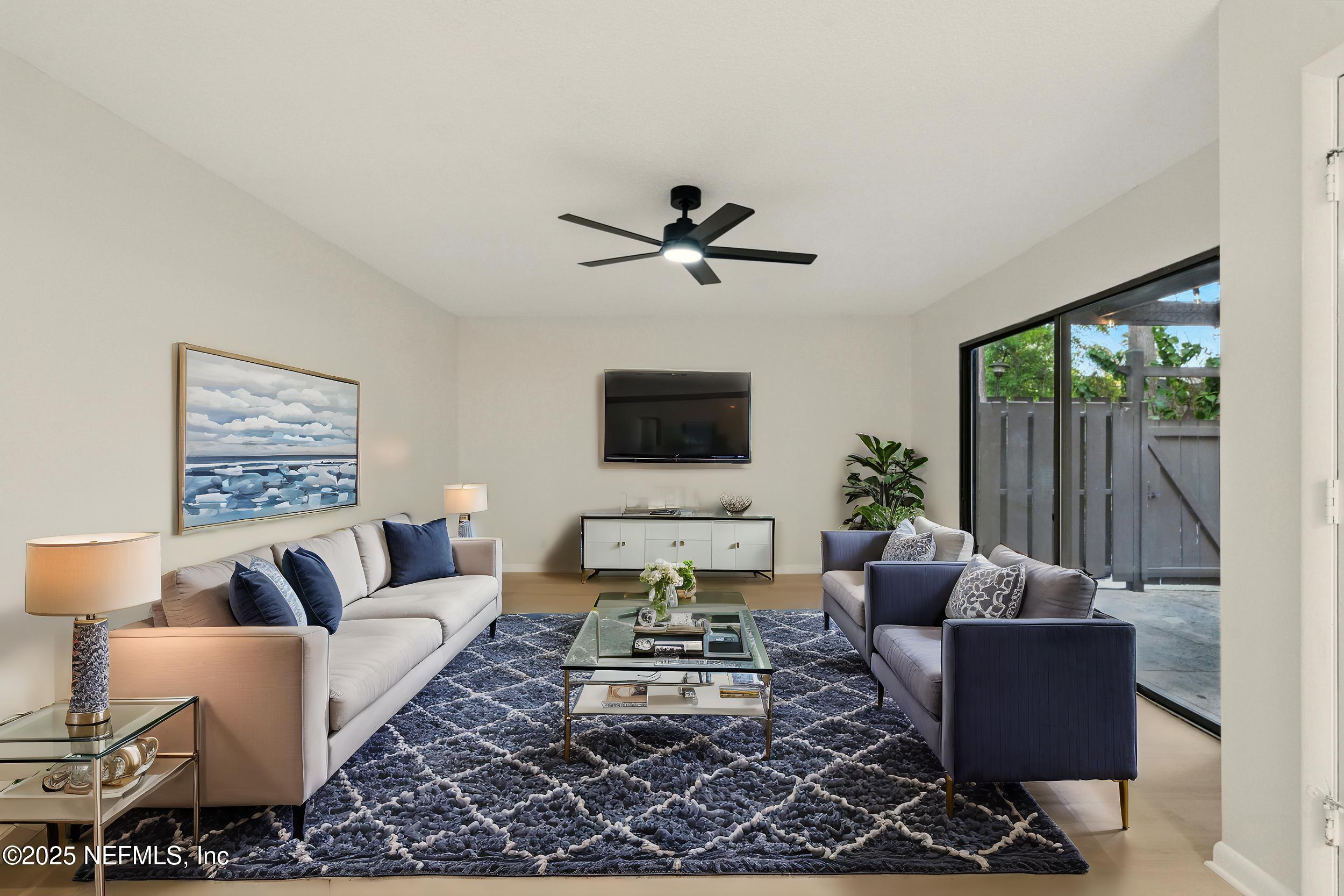 10341 Big Tree Terrace Jacksonville, FL 32257 - Photo 2 of 39 09 - living room