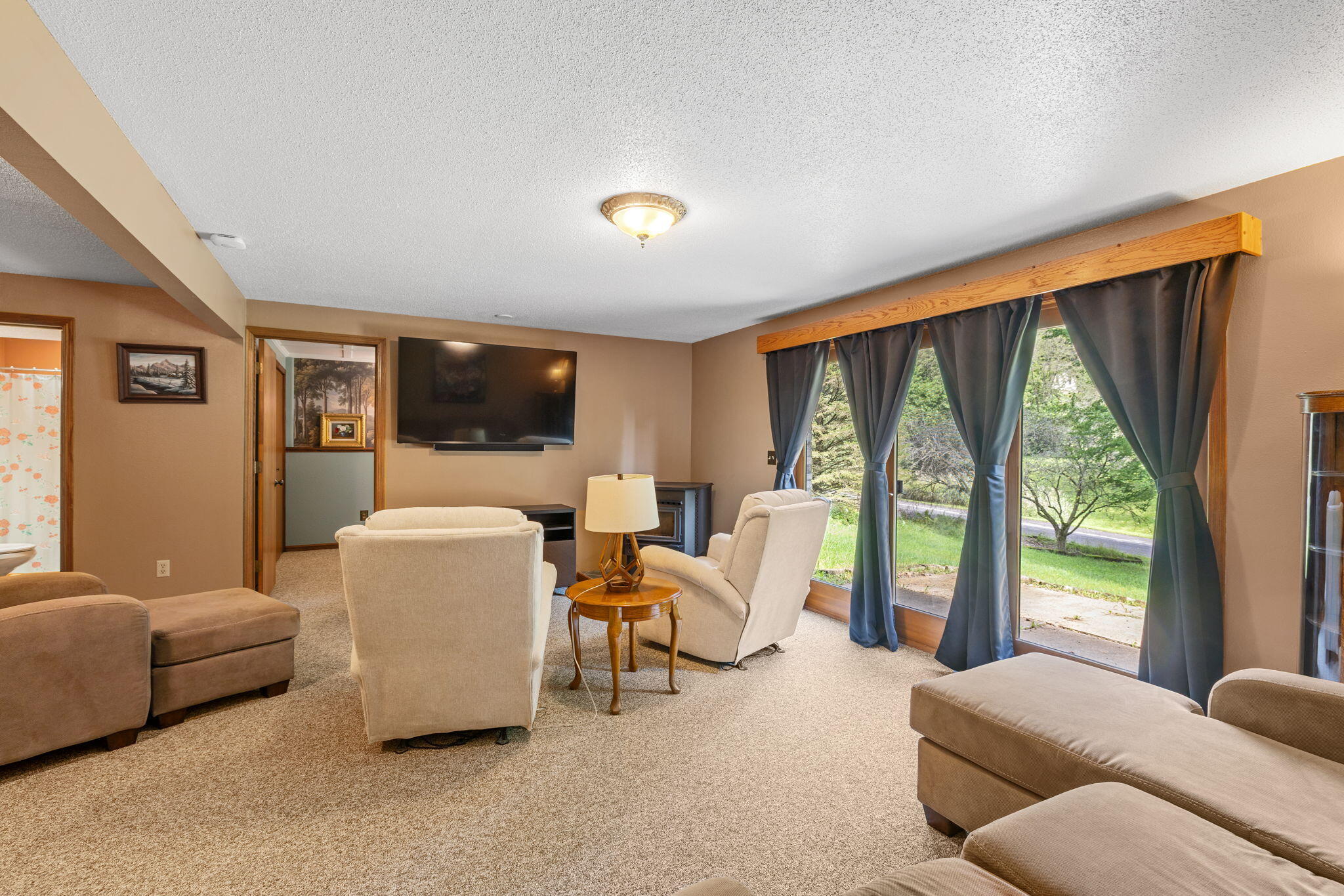 N251 H Werner Road Shelby, WI 54658 - Photo 16 of 32 LL Family Room