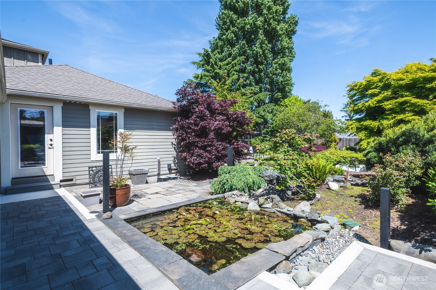 809 33rd Street Anacortes, WA 98221 - Photo 10 of 40