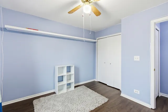 $405,000 | 2860 Bridgeport Lane, Aurora, IL 60504