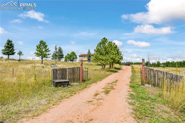 7560 Pine Cone Road Colorado Springs, CO 80908 - Photo 5 of 48 Gallery Image 5