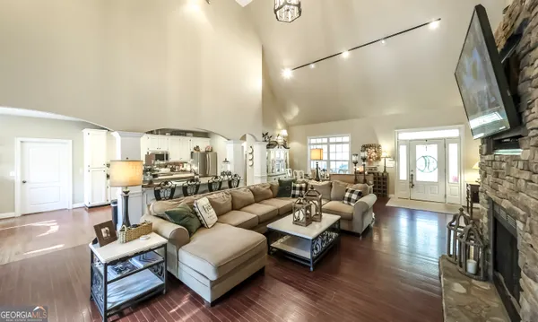 $699,999 | 3023 Highway 78, Tallapoosa, GA 30176