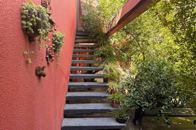 $1,081,356 | 36 Perugino