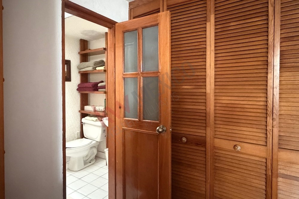 36 Perugino Bath, undefined 03740 - Photo 18 of 29 a bathroom with a toilet and a shower
