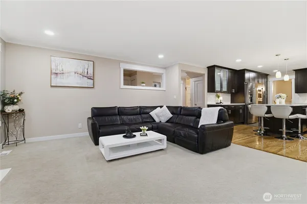 $1,345,000 | 13124 44th Avenue West, Mukilteo, WA 98275