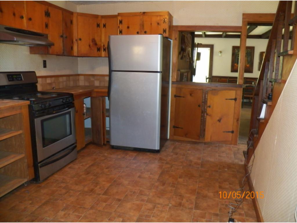 89 Timson Hill Road Newfane, VT 05345 - Photo 4 of 22