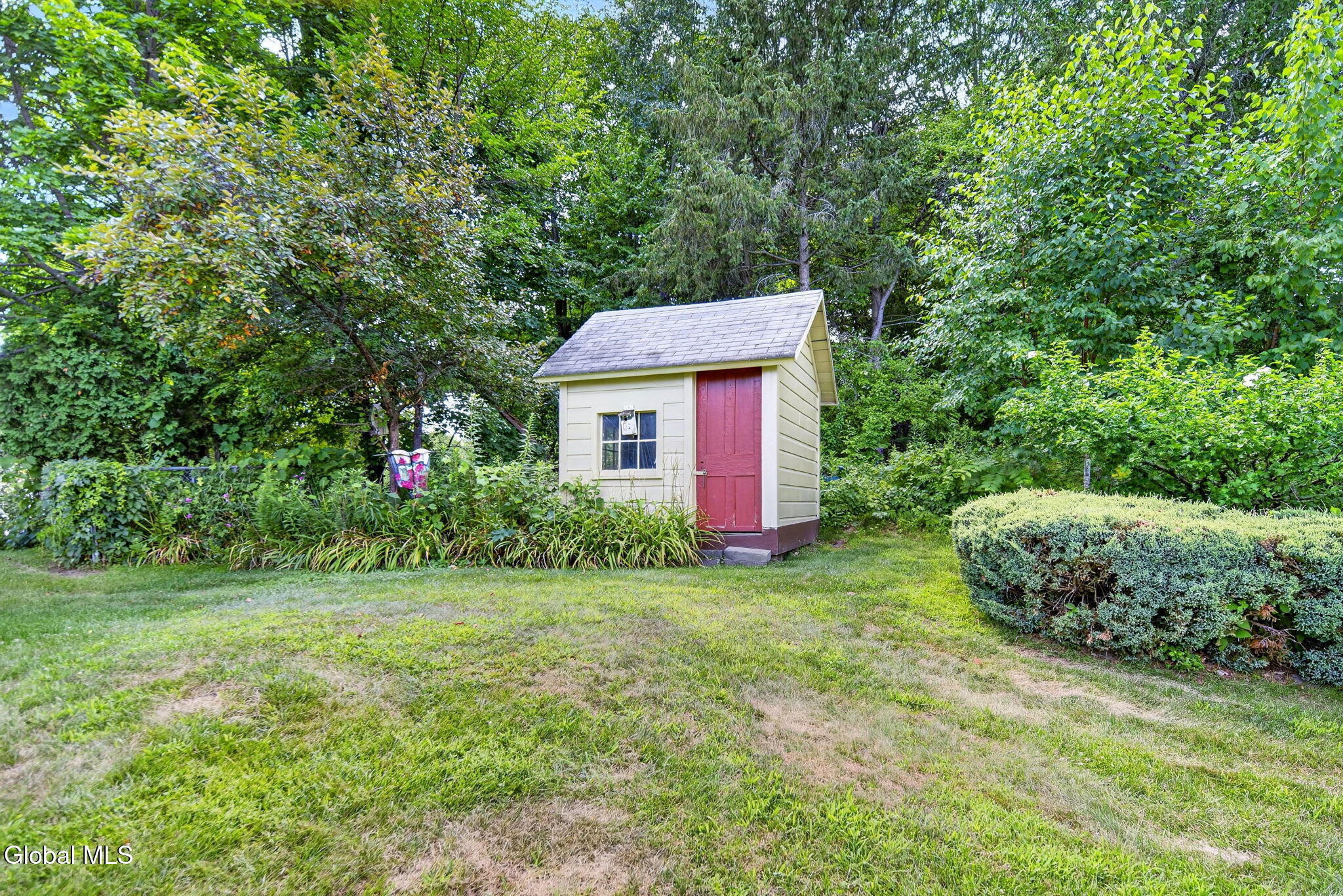 201 Kingsley Road Ballston, NY 12027 - Photo 53 of 66 Potting Shed or Play House