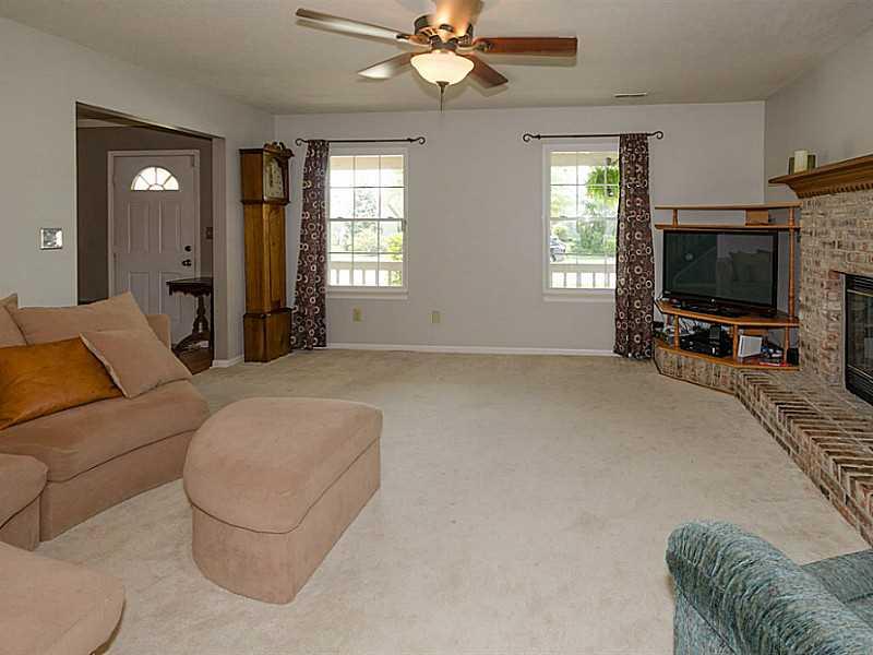 7321 Red Rock Road Indianapolis, IN 46236 - Photo 4 of 24 Gallery Image 4