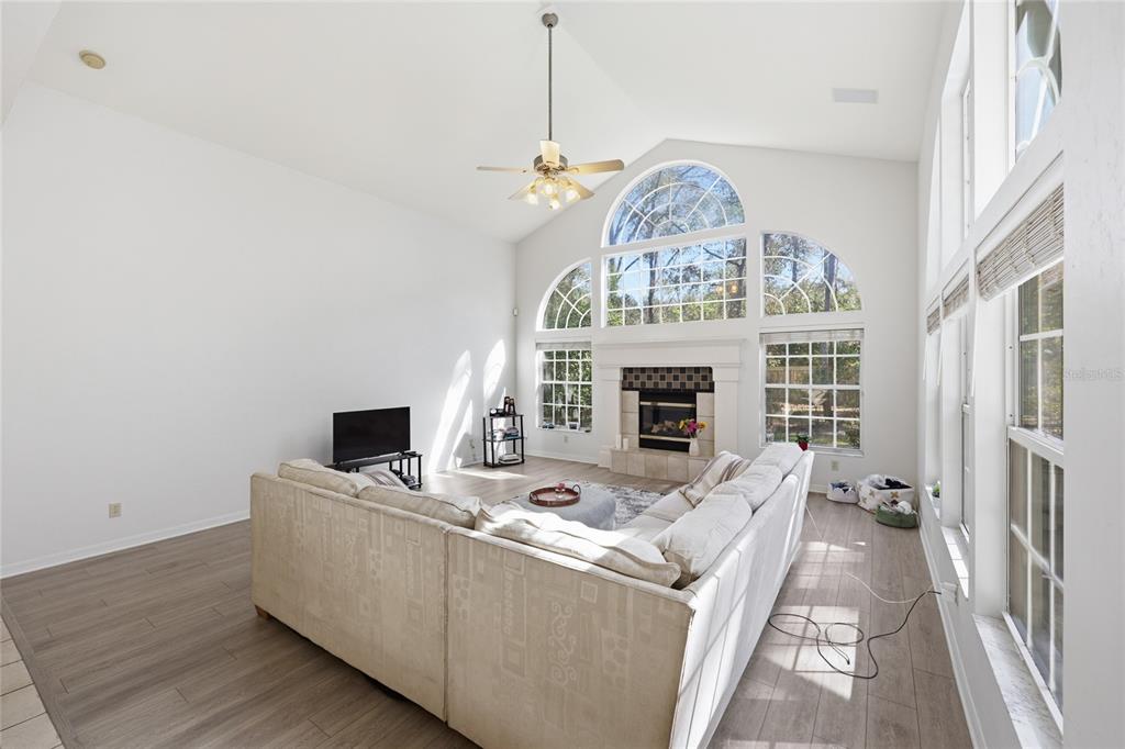 9605 Southwest 33 Lane Gainesville, FL 32608 - Photo 13 of 57