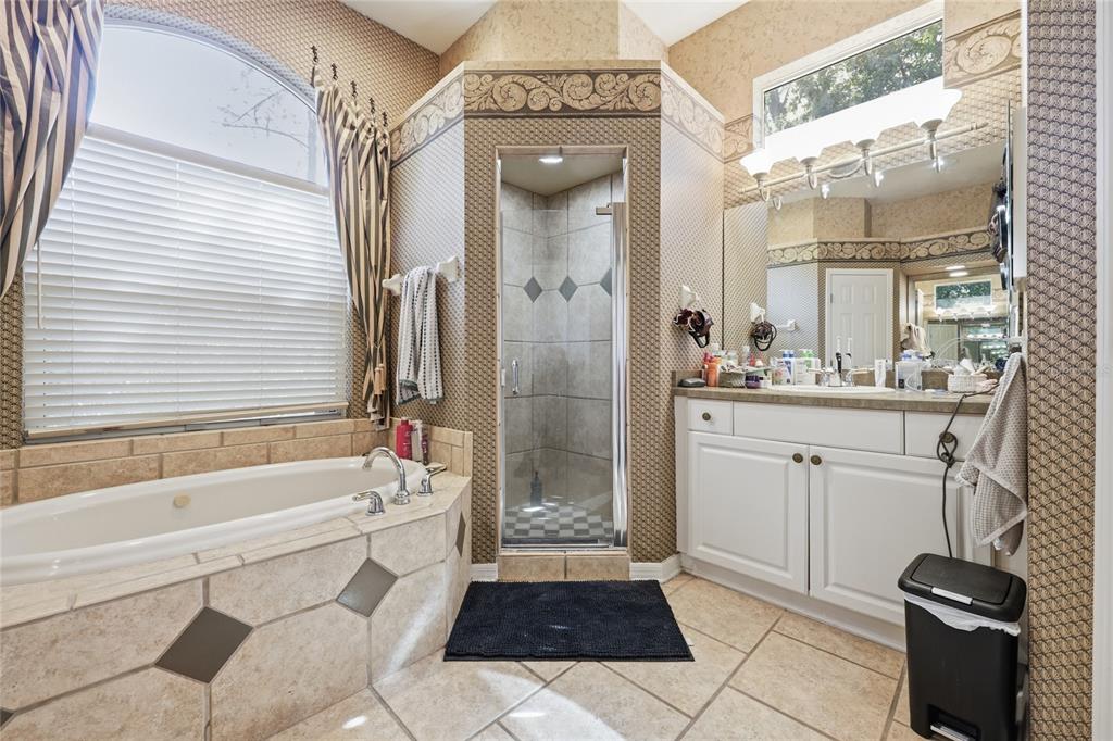 9605 Southwest 33 Lane Gainesville, FL 32608 - Photo 25 of 57