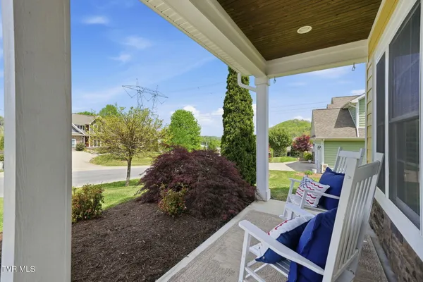 $580,000 | 2630 Edinburgh Channel Road, Kingsport, TN 37664