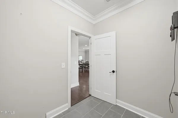 $580,000 | 2630 Edinburgh Channel Road, Kingsport, TN 37664