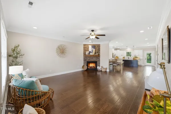 $580,000 | 2630 Edinburgh Channel Road, Kingsport, TN 37664