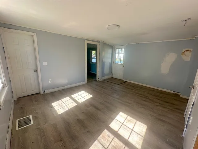 $243,000 | 120 Hampden Street, West Springfield, MA 01089