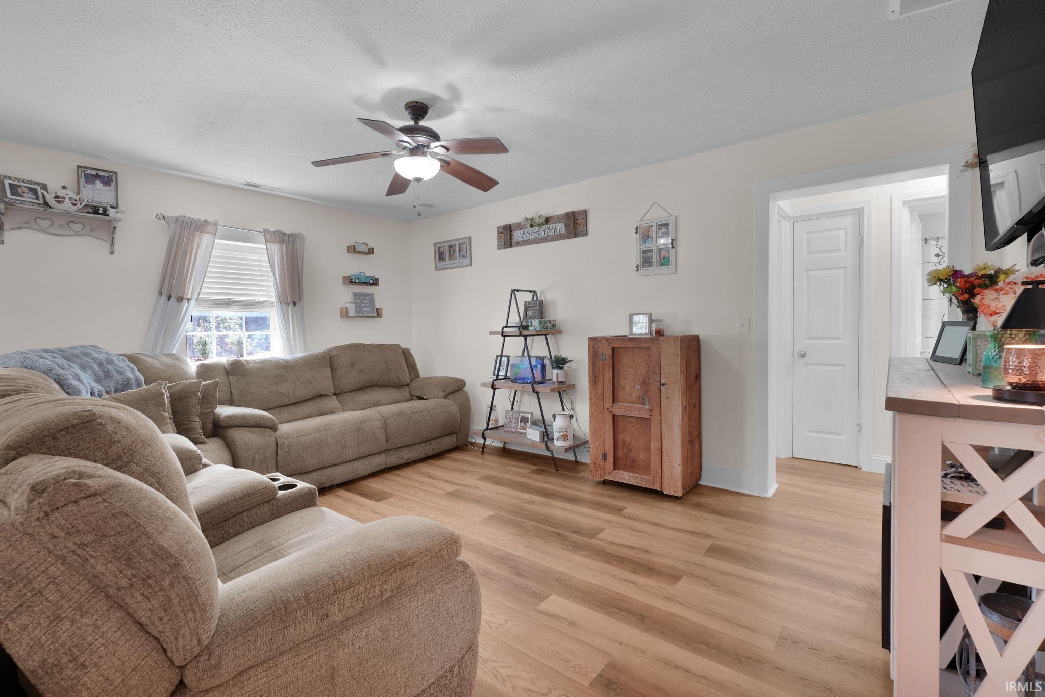 103 Heltonville Road West Bedford, IN 47421 - Photo 4 of 25