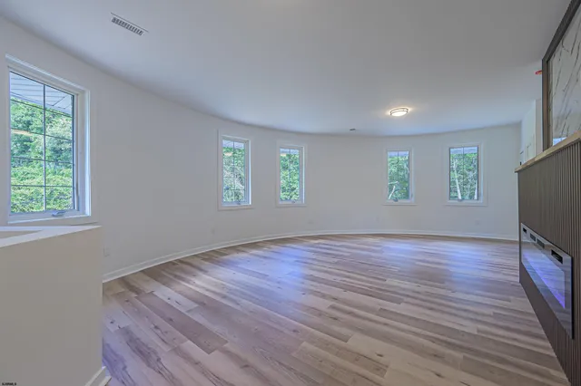 $625,000 | 355 Penny Lane, Mays Landing, NJ 08330