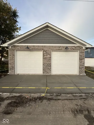 $1,750 | 2143 Columbia Avenue, Indianapolis, IN 46202