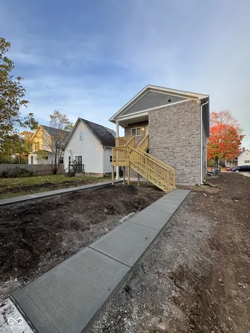 $1,750 | 2143 Columbia Avenue, Indianapolis, IN 46202