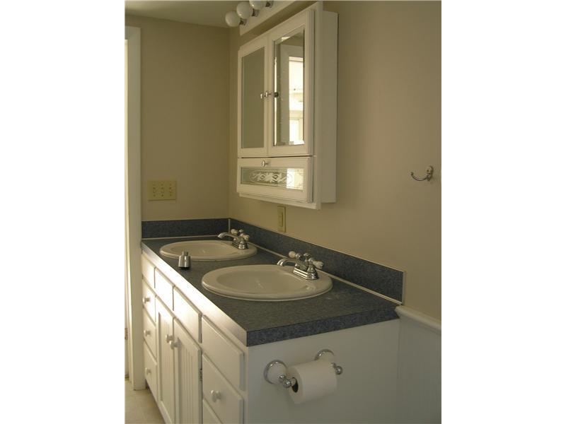 489 Union Road Appleton, ME 04862 - Photo 12 of 12 Bathroom.