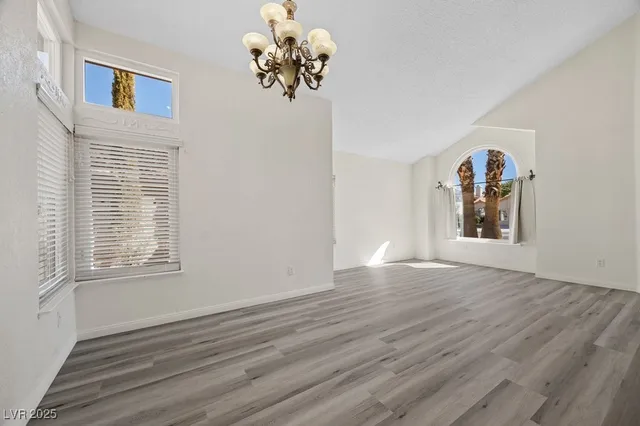 $3,450 | 8420 Haven Brook Court, Las Vegas, NV 89128