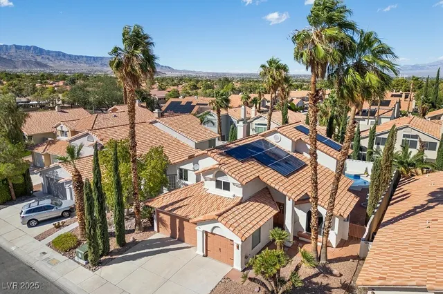 $3,450 | 8420 Haven Brook Court, Las Vegas, NV 89128