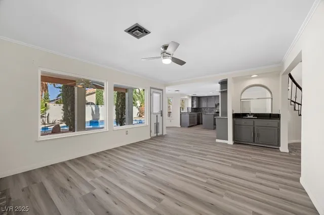 $3,450 | 8420 Haven Brook Court, Las Vegas, NV 89128