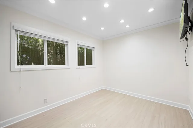 $7,000 | 1544 Golf Club Drive, Glendale, CA 91206