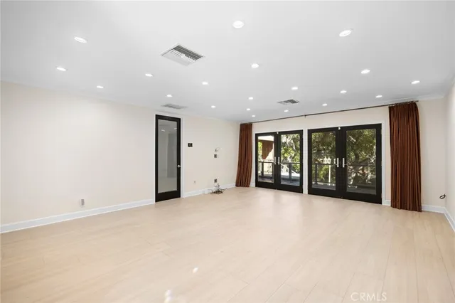 $7,000 | 1544 Golf Club Drive, Glendale, CA 91206