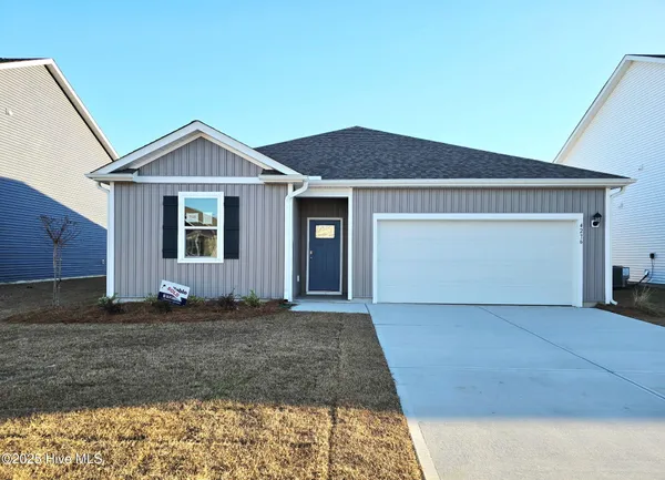 $2,395 | 4917 Abbington Oaks Way, Southport, NC 28461