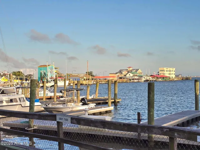 $2,500 | 4917 Abbington Oaks Way, Southport, NC 28461