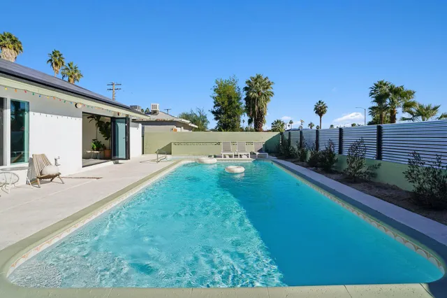 $1,000,000 | 3864 Calle San Raphael, Palm Springs, CA 92264