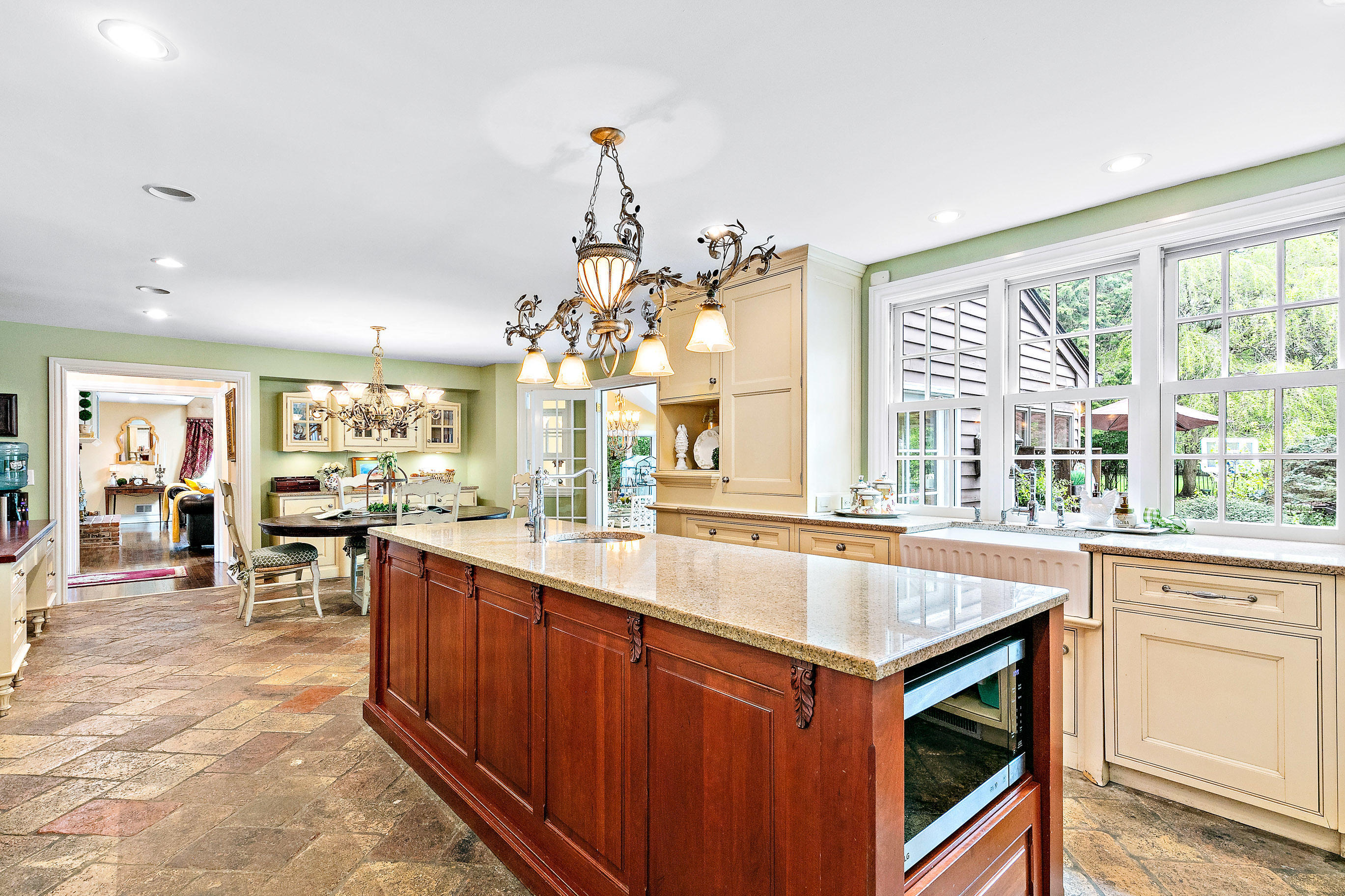 5 Post Road Rumson, NJ 07760 - Photo 13 of 67 5PostOnline-21