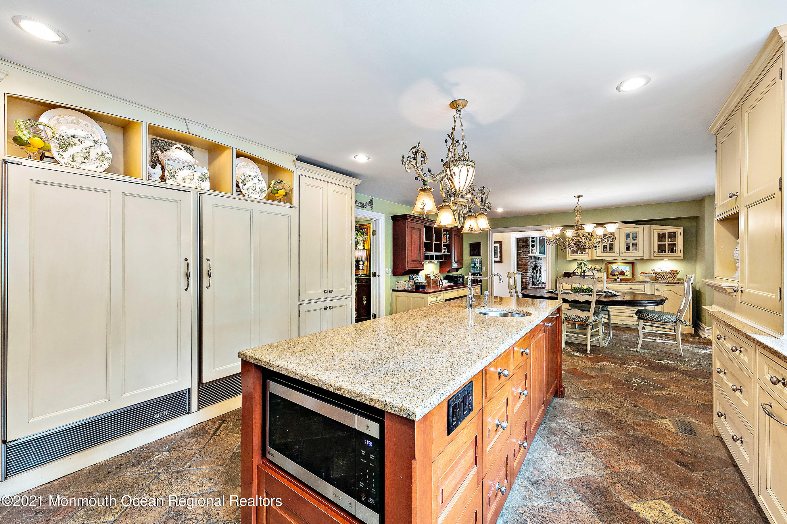 5 Post Road Rumson, NJ 07760 - Photo 15 of 67 5PostOnline-25