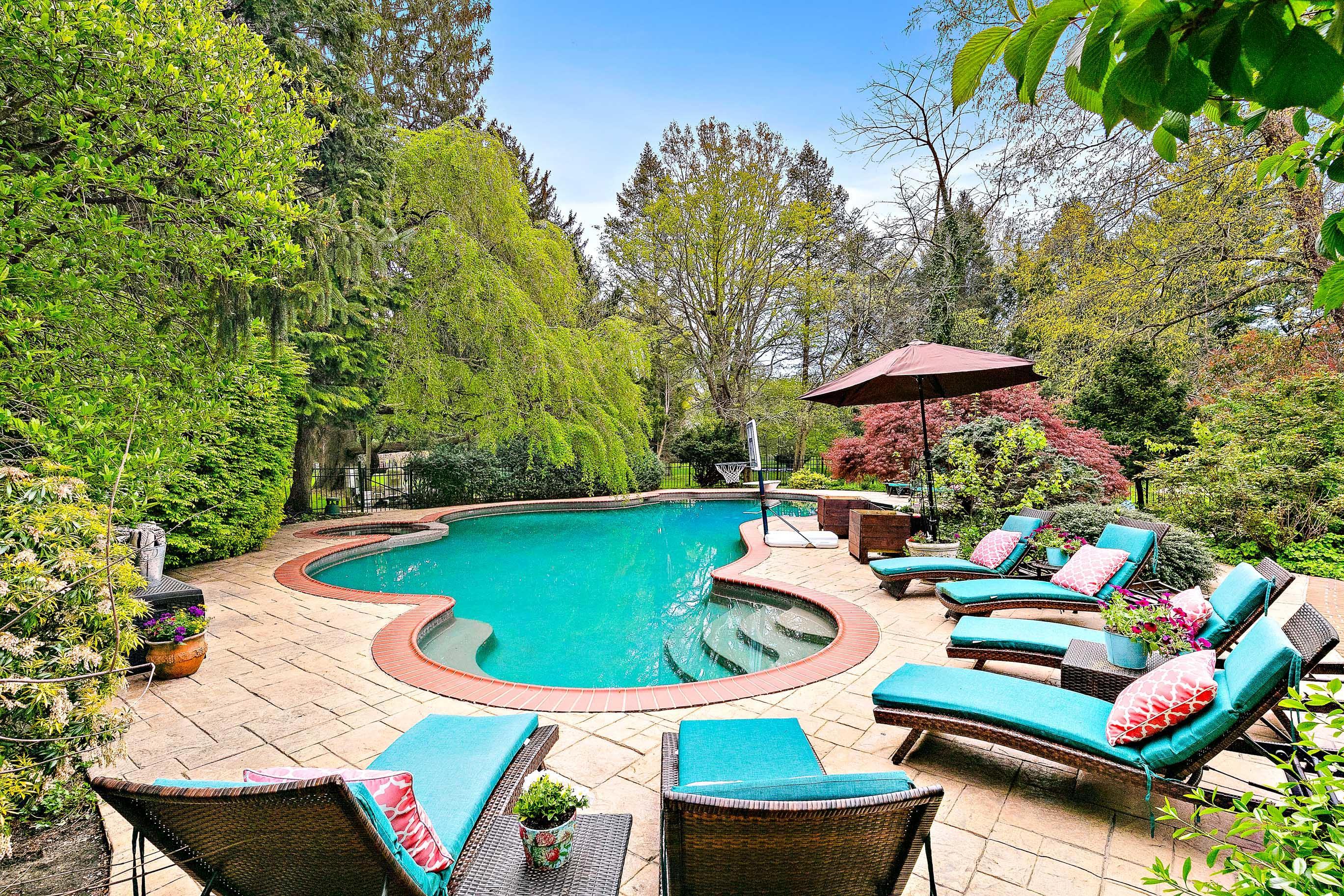 5 Post Road Rumson, NJ 07760 - Photo 4 of 67 5PostOnline-84