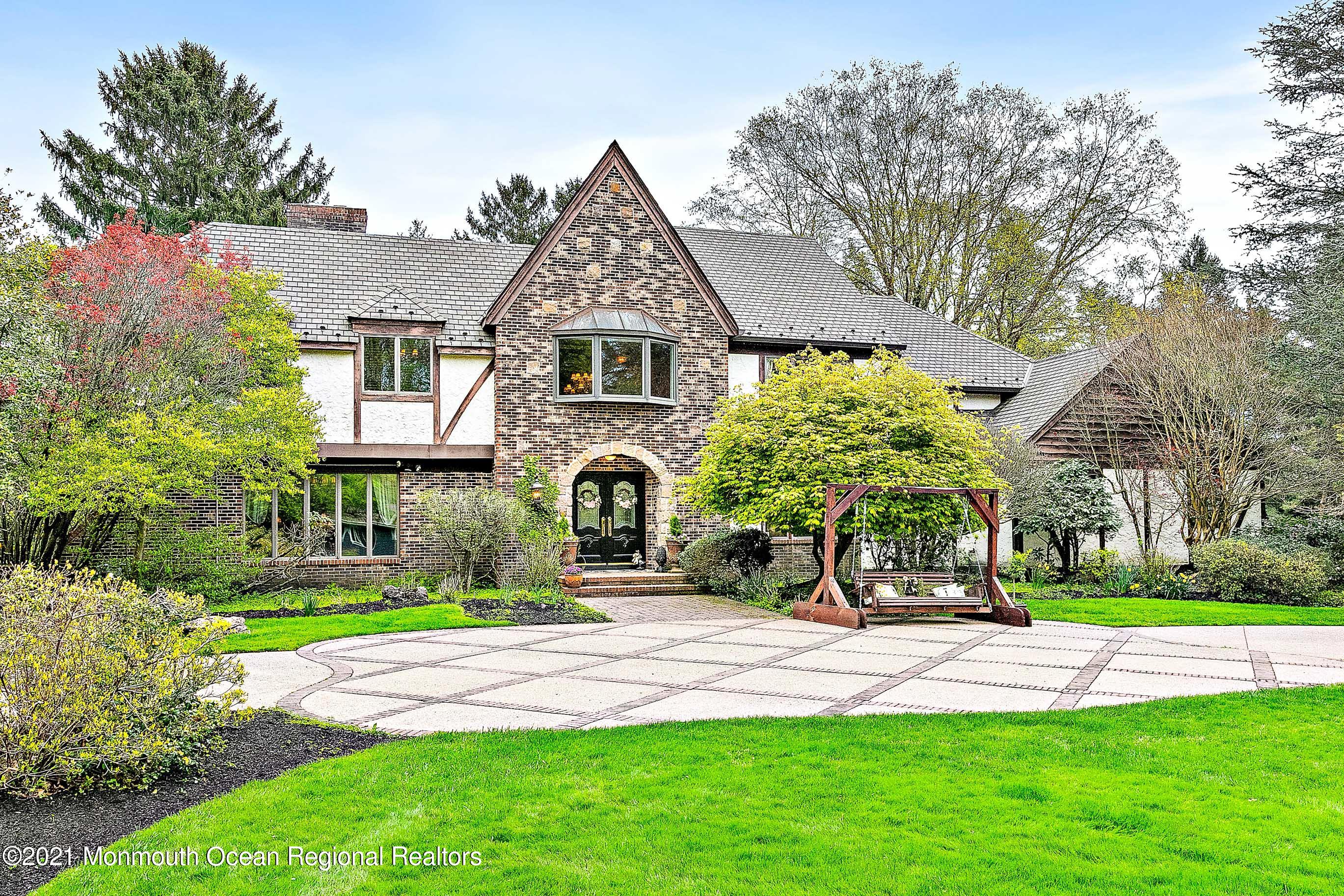 5 Post Road Rumson, NJ 07760 - Photo 67 of 67 front view of a house with a yard
