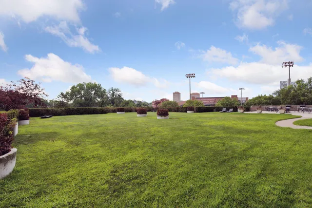 $100,000 | 1920 South 1st Street, Unit 707, Minneapolis, MN 55454