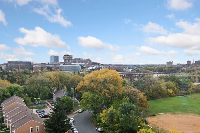 $100,000 | 1920 South 1st Street, Unit 707, Minneapolis, MN 55454