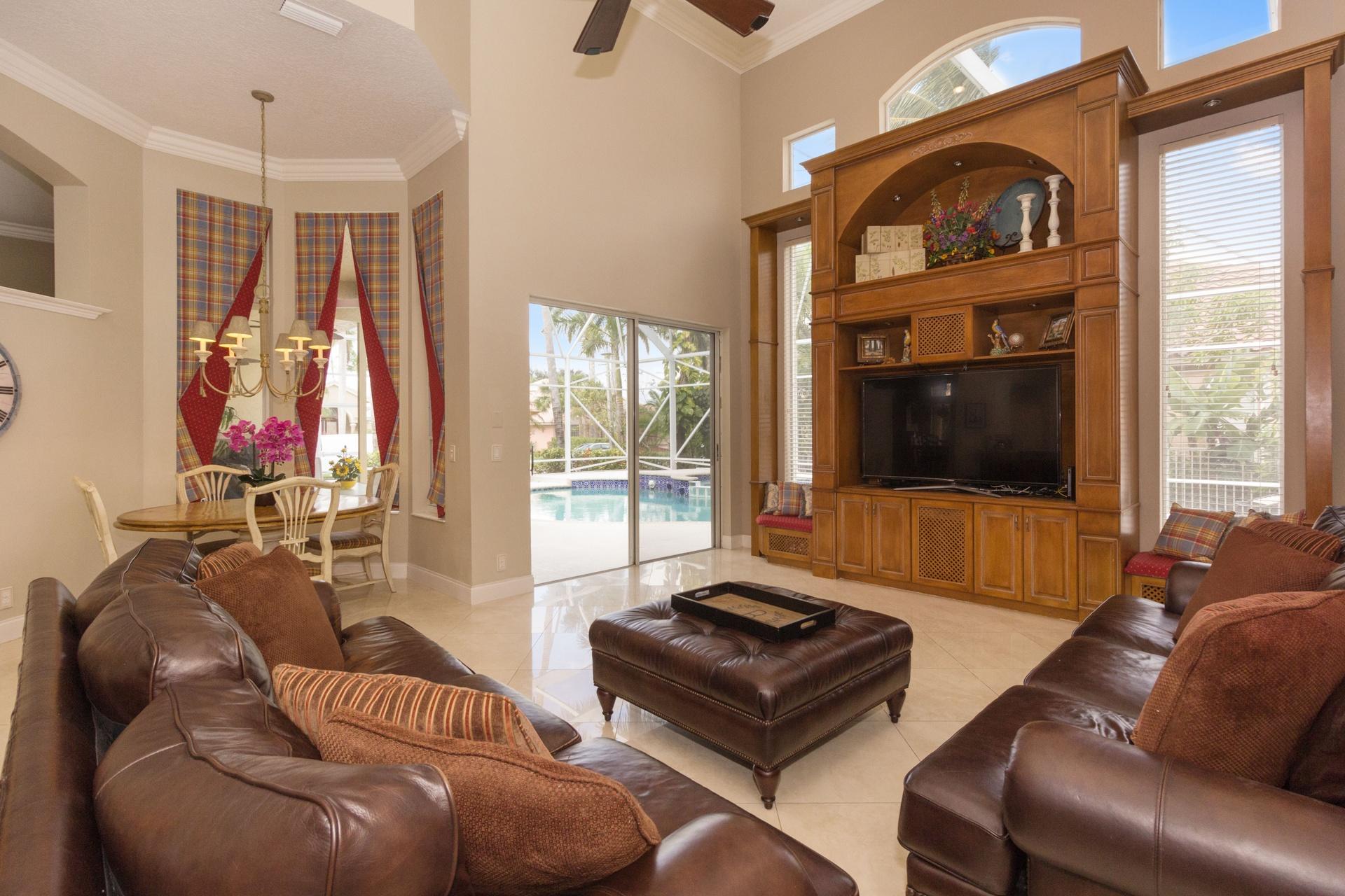 20161 Ocean Key Drive Boca Raton, FL 33498 - Photo 11 of 44 FAMILY ROOM