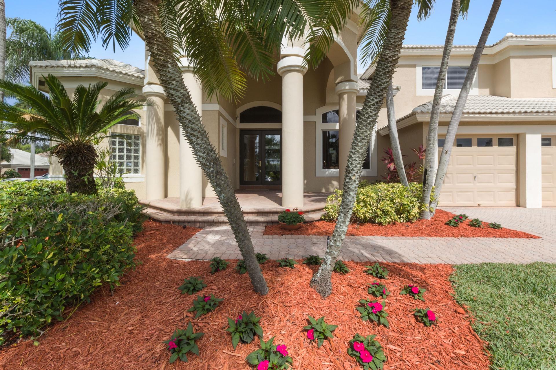 20161 Ocean Key Drive Boca Raton, FL 33498 - Photo 3 of 44 ENTRY