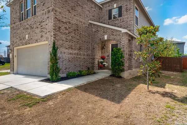 $267,500 | 1415 Hummingbird, San Antonio, TX 78245