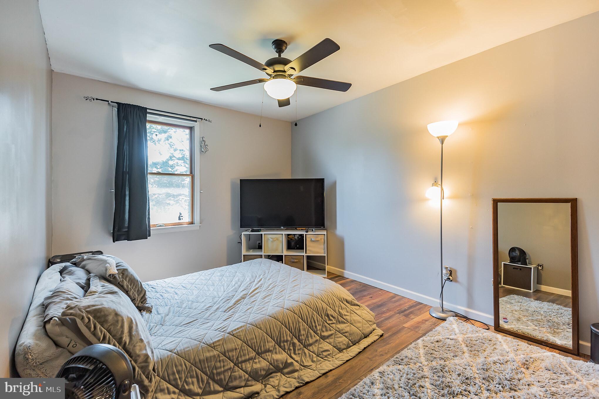 5 Sunset Drive Clementon, NJ 08021 - Photo 11 of 21 Bedroom 3