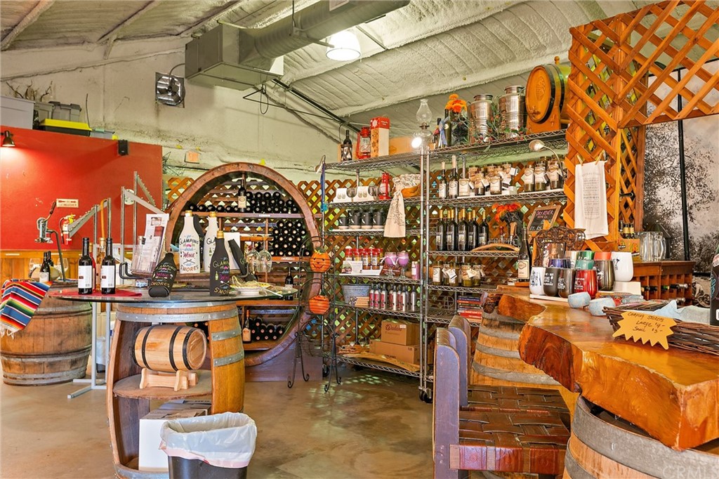 4295 Union Road Paso Robles, CA 93446 - Photo 11 of 39 a view of a chairs and table in a patio
