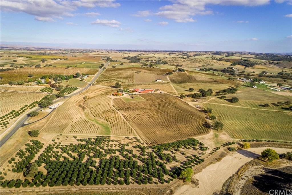 4295 Union Road Paso Robles, CA 93446 - Photo 34 of 39