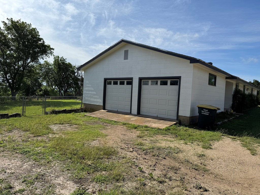 2078 Lower Crabapple Road Fredericksburg, TX 78624 - Photo 9 of 44