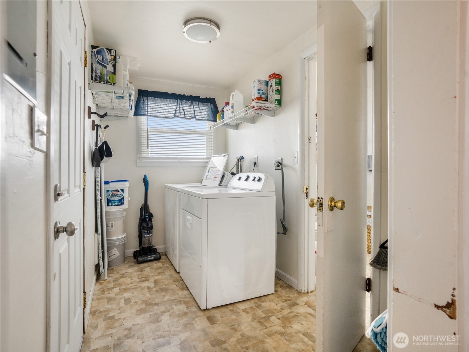 3015 Ne Road Moses Lake, WA 98837 - Photo 16 of 39 Gallery Image 16