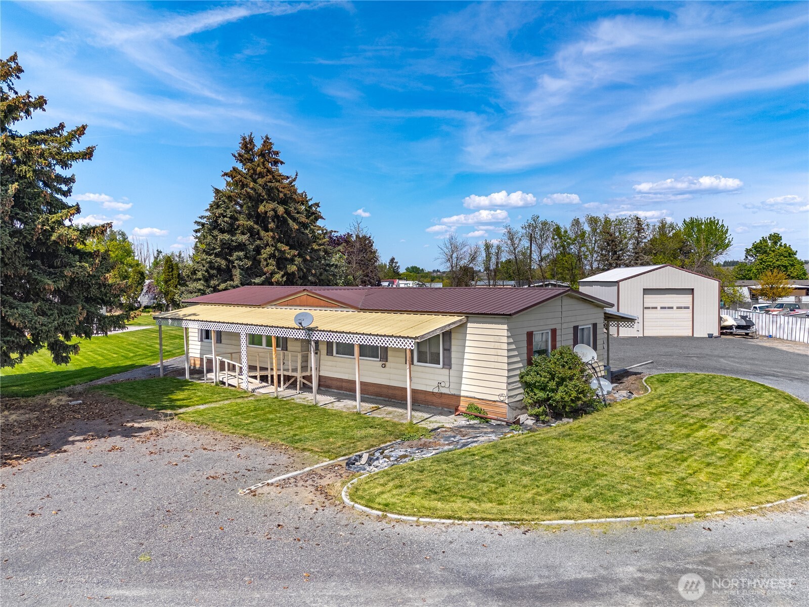 3015 Ne Road Moses Lake, WA 98837 - Photo 2 of 39 Gallery Image 2