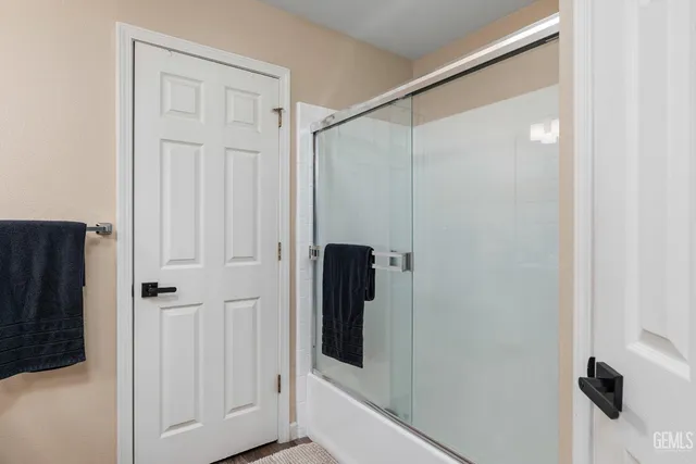 a view of a walk in closet