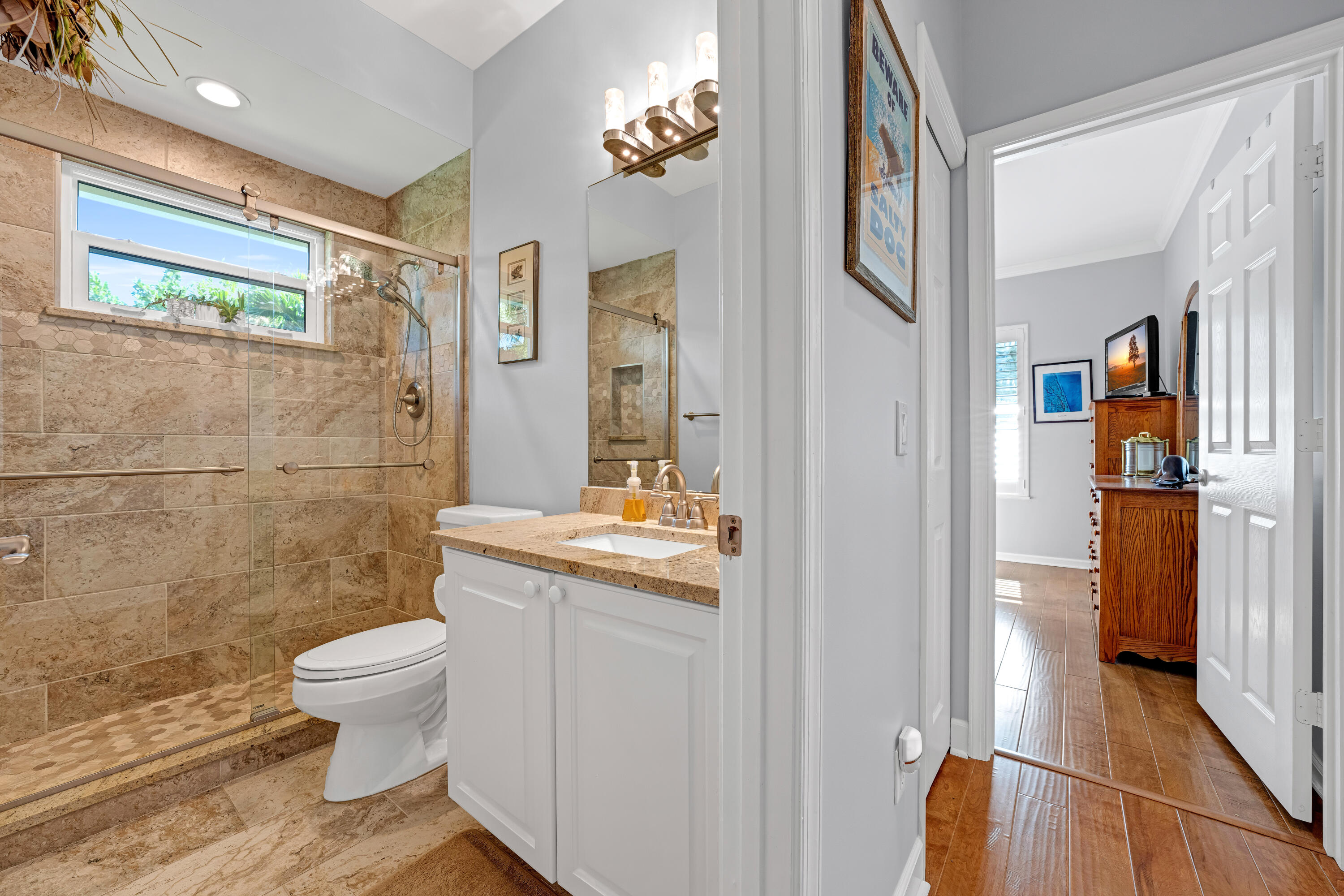 6024 Southeast Glen Eagle Way Stuart, FL 34997 - Photo 32 of 38 2nd bathroom